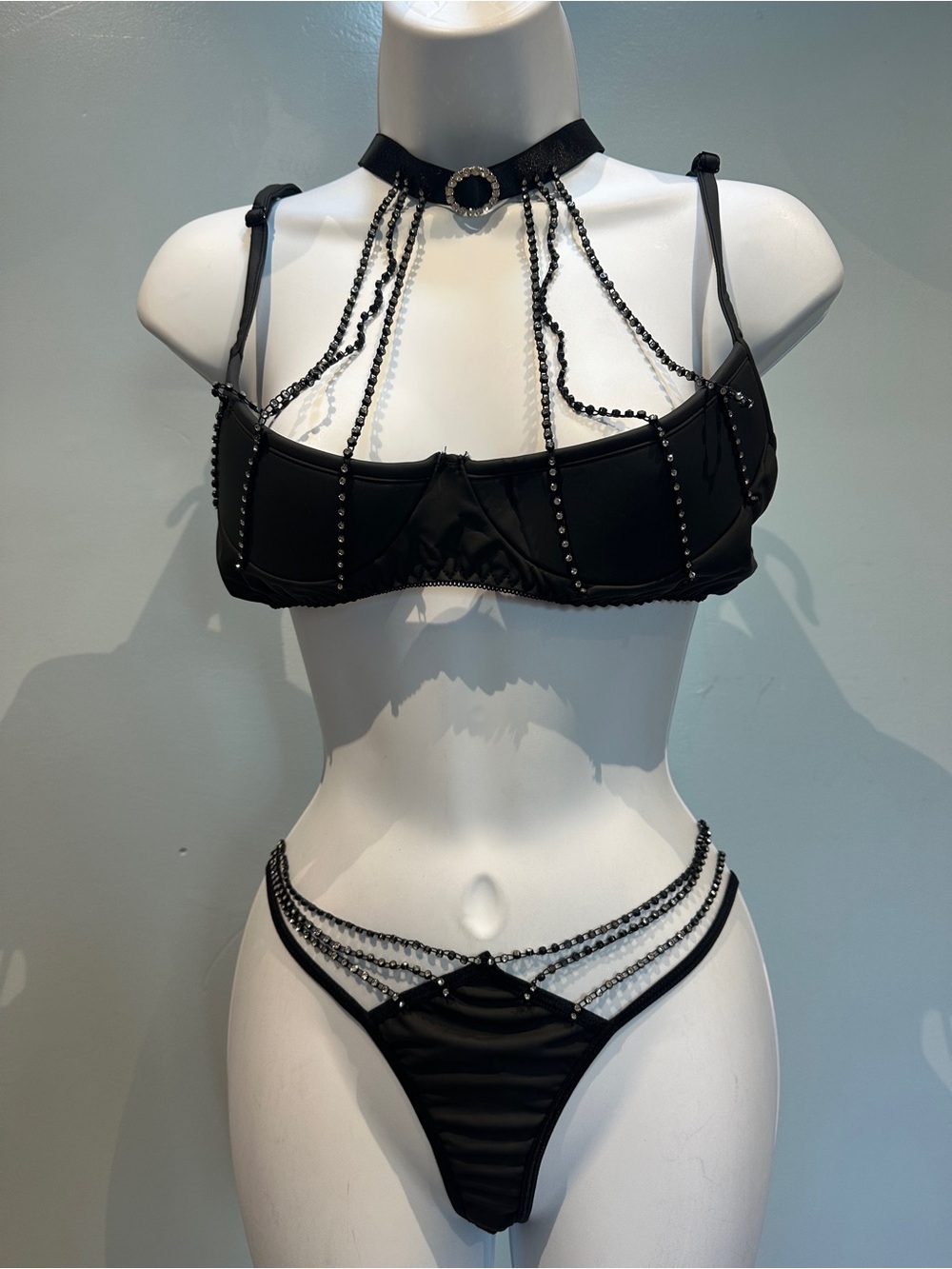 Shirley of Hollywood Black 2-Piece Lingerie Set Rhinestone Large New with Tags
